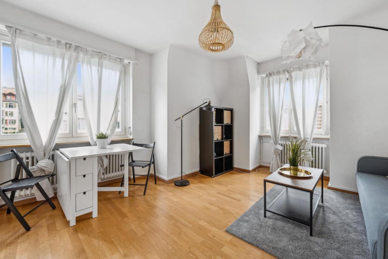 Cozy Apartment In The Heard Of Zurich Sonnegg Eksteriør billede